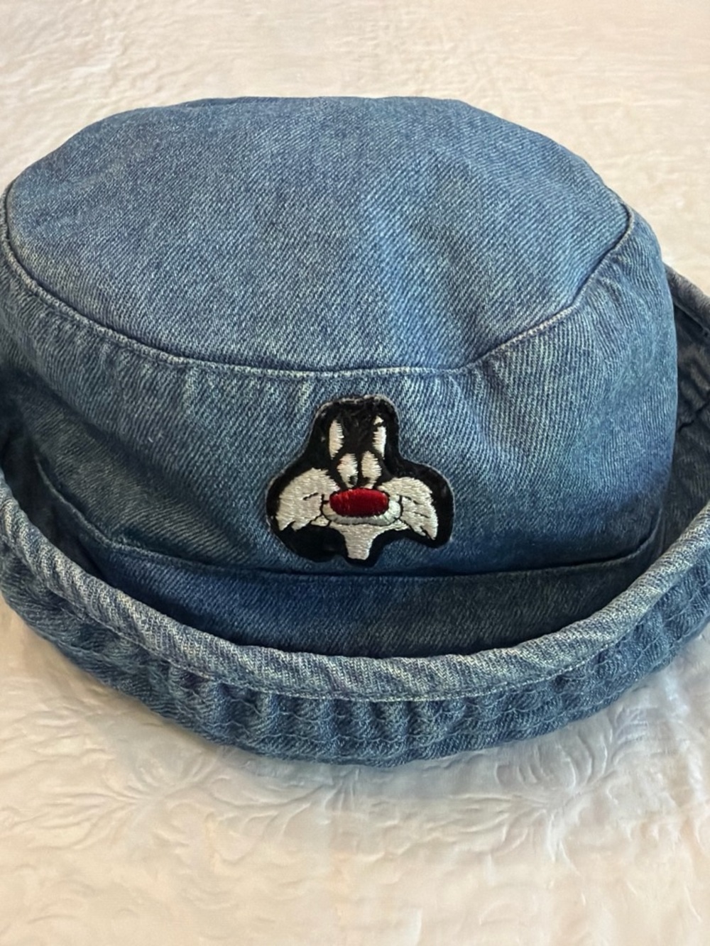 Vintage 1993 Looney Tunes Sylvester Denim Bucket Hat Warner Bros 90s